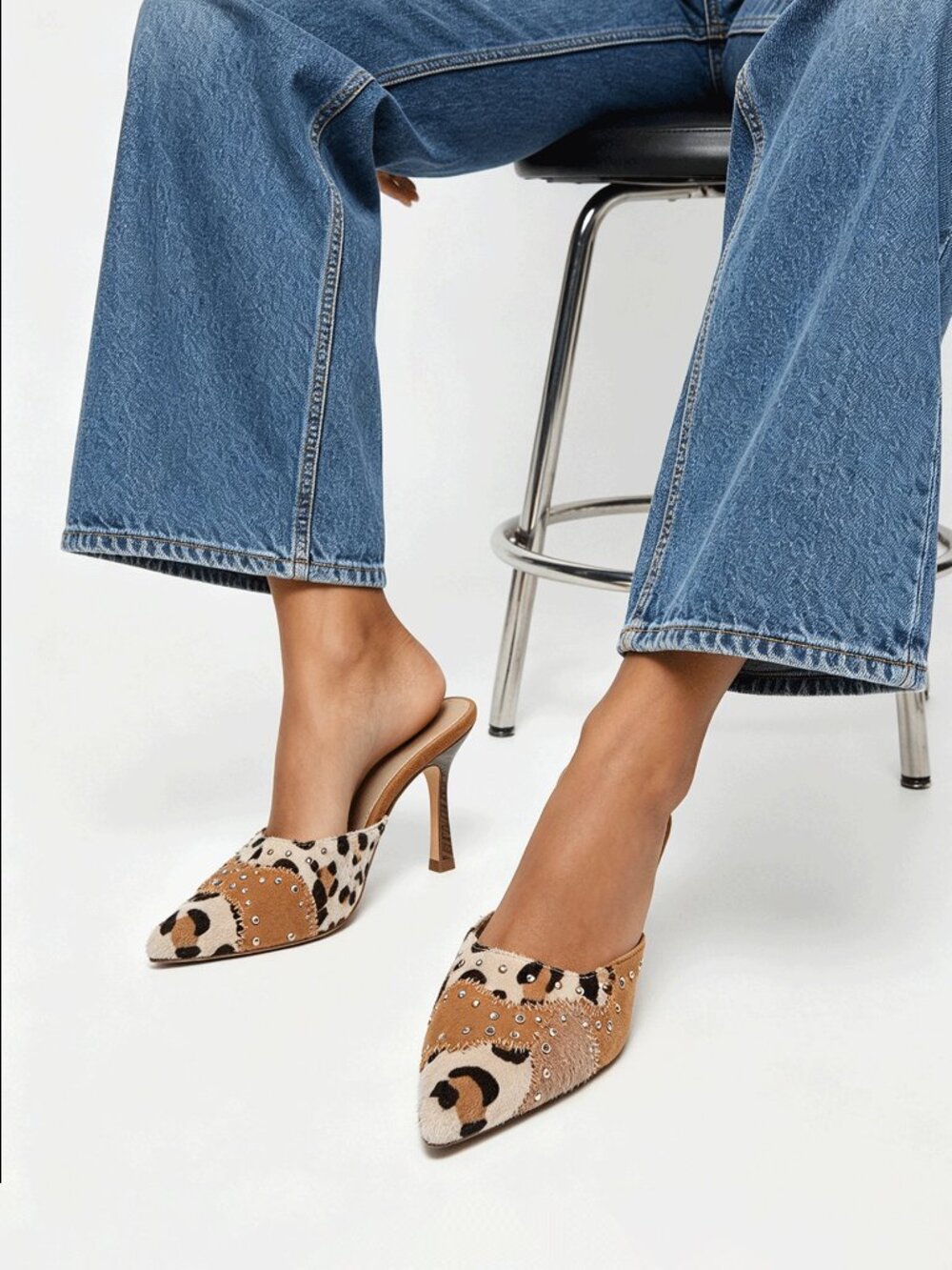 Tan Sexy Women's Animal Print Studded Pointed Toe Mule - Picture 2 of 6